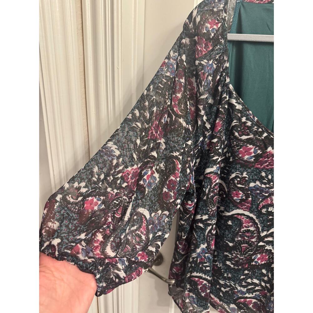 Lane Bryant Size 24 Green Paisley Metallic Top - Picture 4 of 6